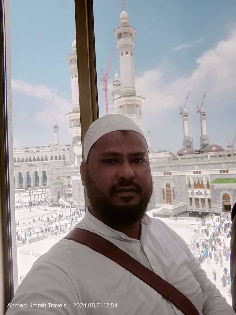 Pilgrims at the holy sanctuary in Makkah